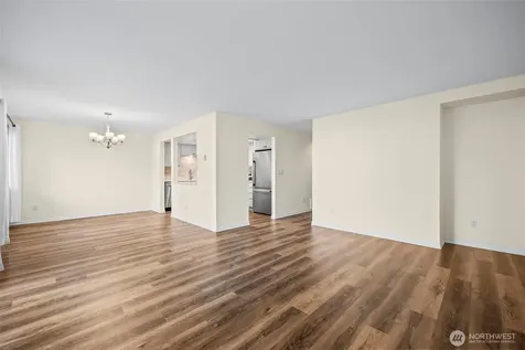 7606 37th Street W Tacoma WA 98466
