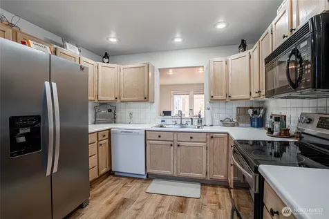 433 W Webster Avenue Chelan WA 98816