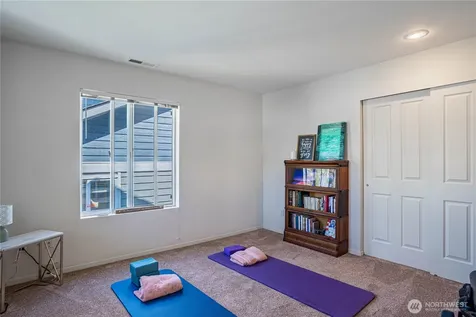 433 W Webster Avenue Chelan WA 98816