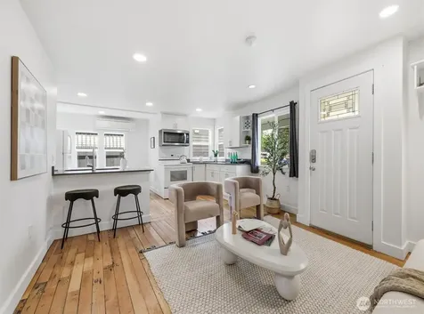 1651 SW 114th Street Seattle WA 98146