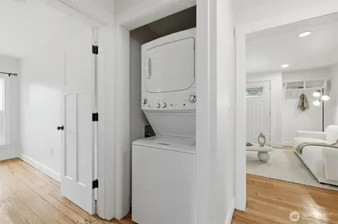 1651 SW 114th Street Seattle WA 98146