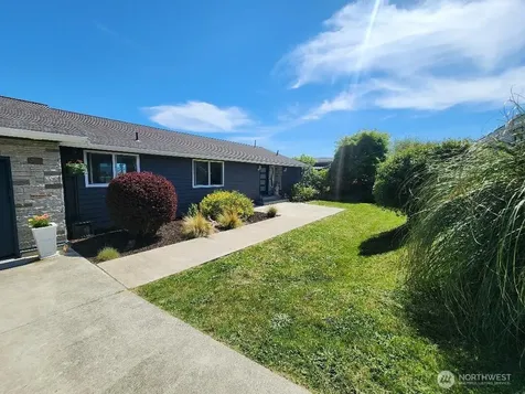 1497 Thompson Drive Camano Island WA 98282