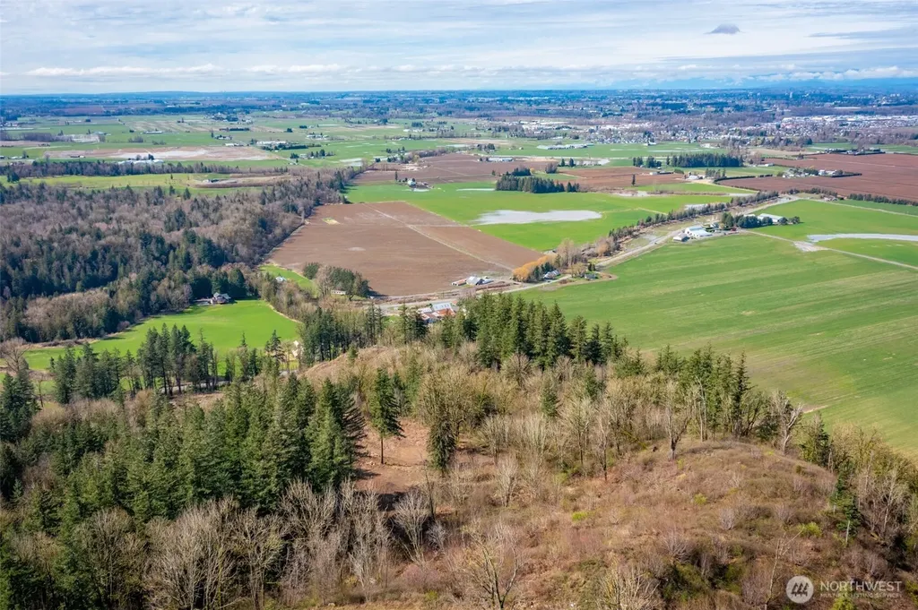 48 Reese Hill Road Sumas WA 98295