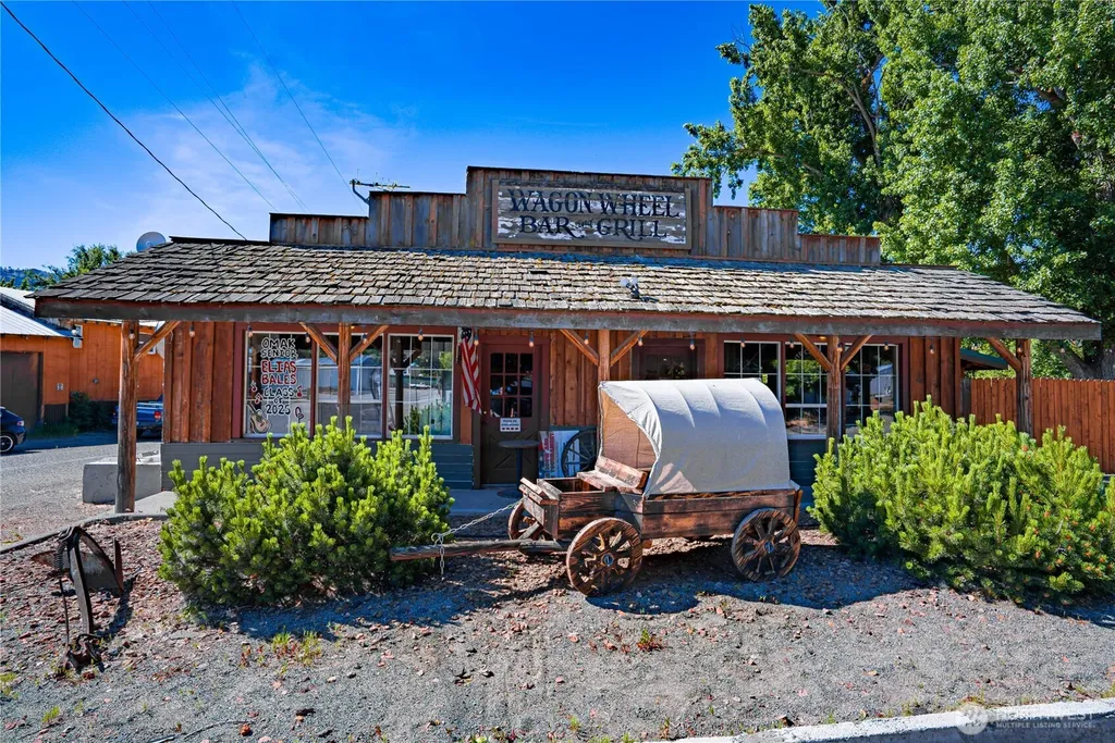 1454 Old Highway 97 Malott WA 98829