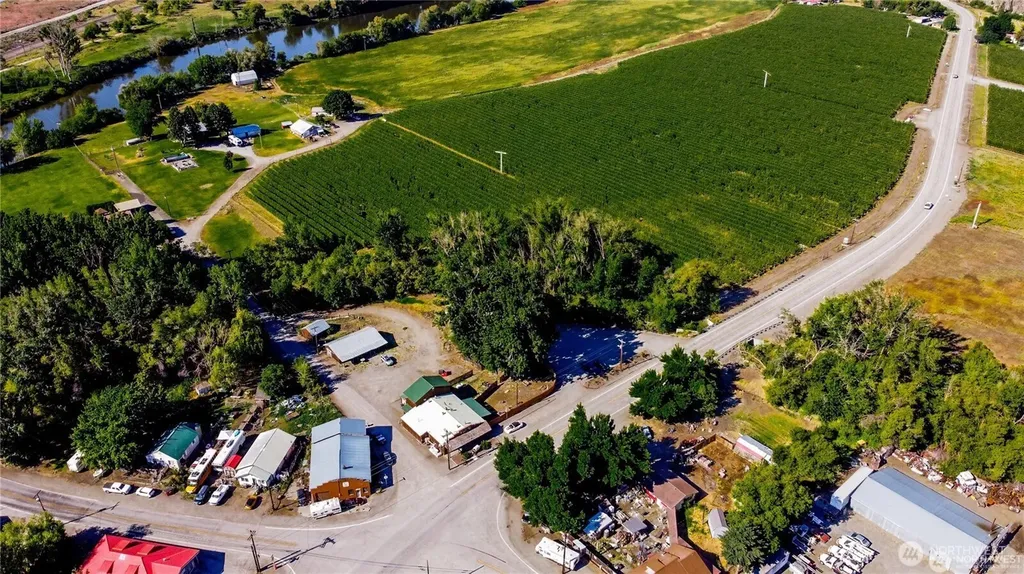1454 Old Highway 97 Malott WA 98829
