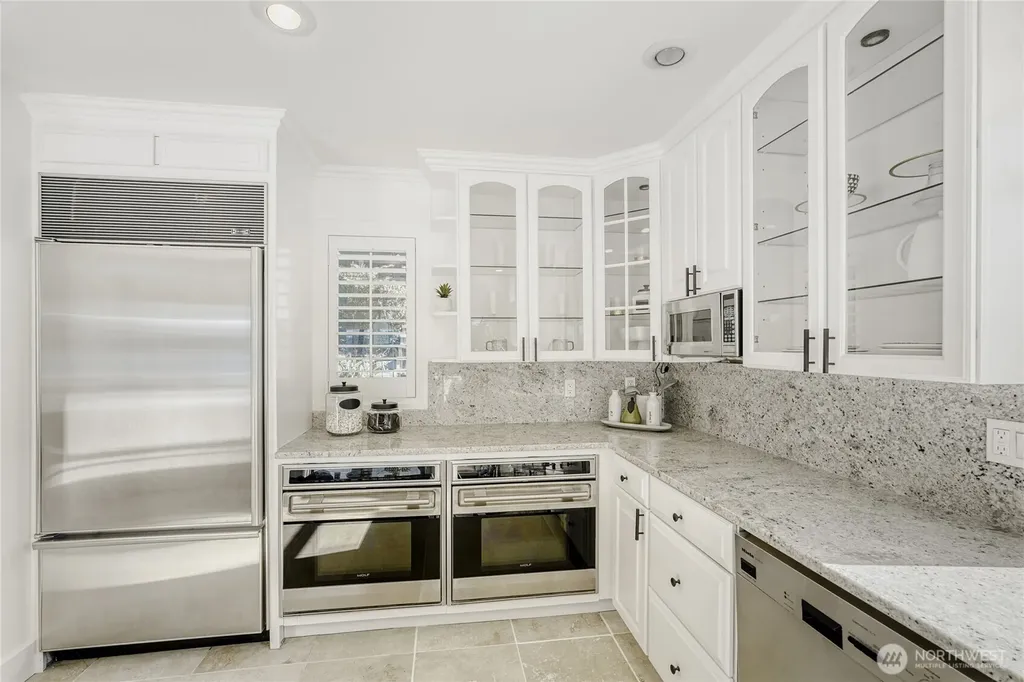 16035 Inglewood Road NE Kenmore WA 98028