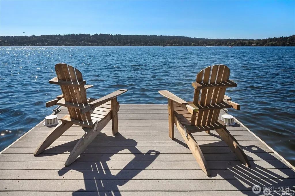16035 Inglewood Road NE Kenmore WA 98028