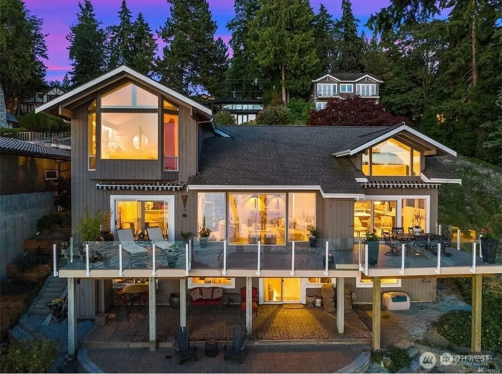 16035 Inglewood Road NE Kenmore WA 98028