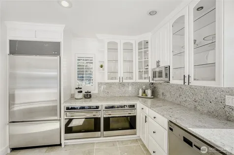 16035 Inglewood Road NE Kenmore WA 98028