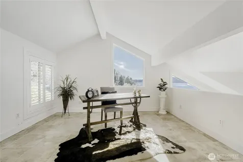 16035 Inglewood Road NE Kenmore WA 98028
