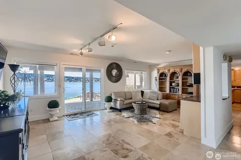 16035 Inglewood Road NE Kenmore WA 98028