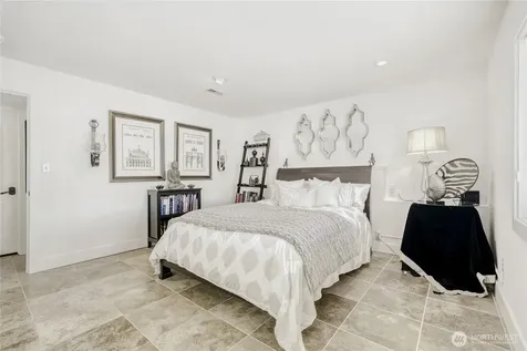16035 Inglewood Road NE Kenmore WA 98028