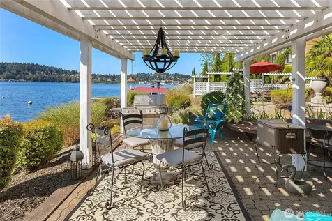16035 Inglewood Road NE Kenmore WA 98028