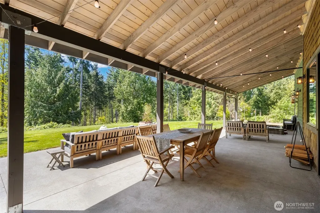 32065 Epic Place NE Kingston WA 98346