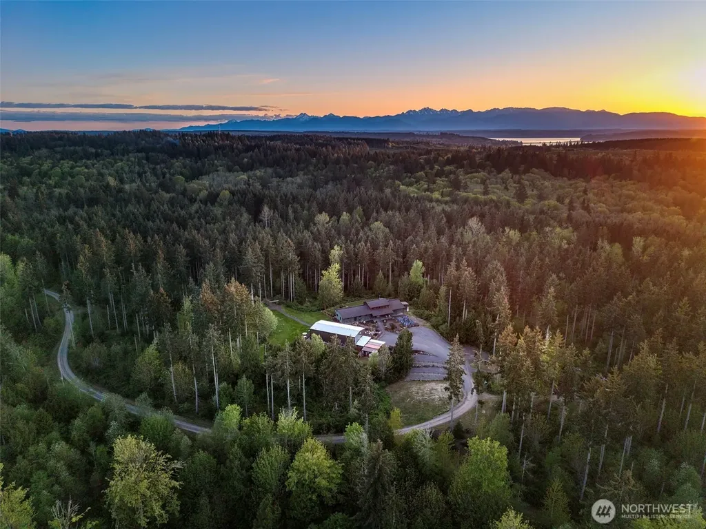 32065 Epic Place NE Kingston WA 98346