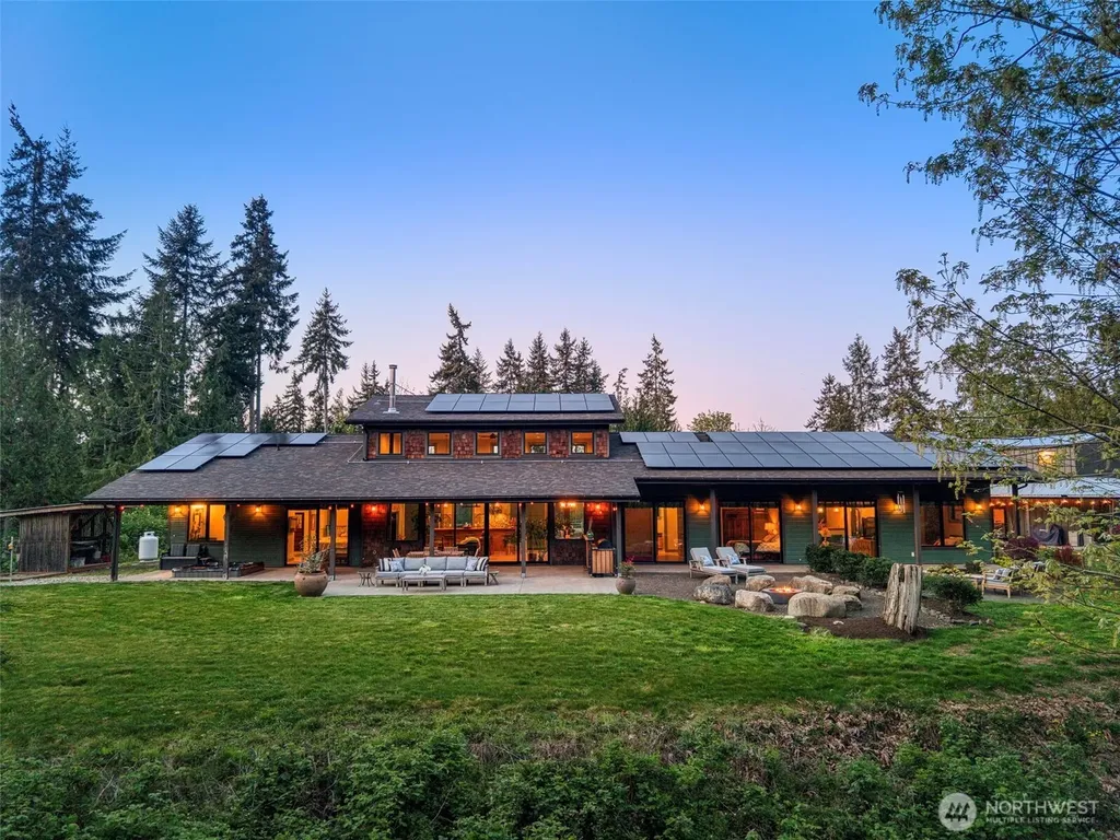 32065 Epic Place NE Kingston WA 98346