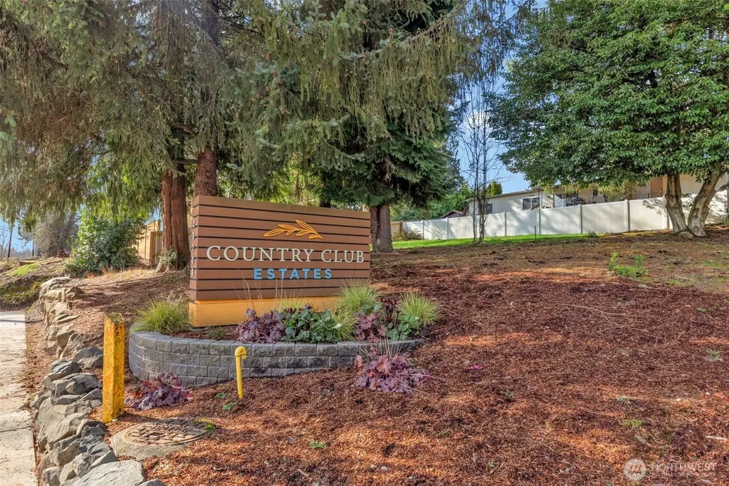 23708 Locust Way Bothell WA 98021