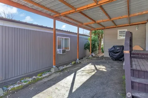 23708 Locust Way Bothell WA 98021