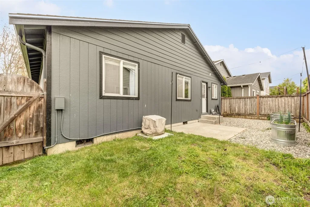 15010 45th Drive NE Marysville WA 98271