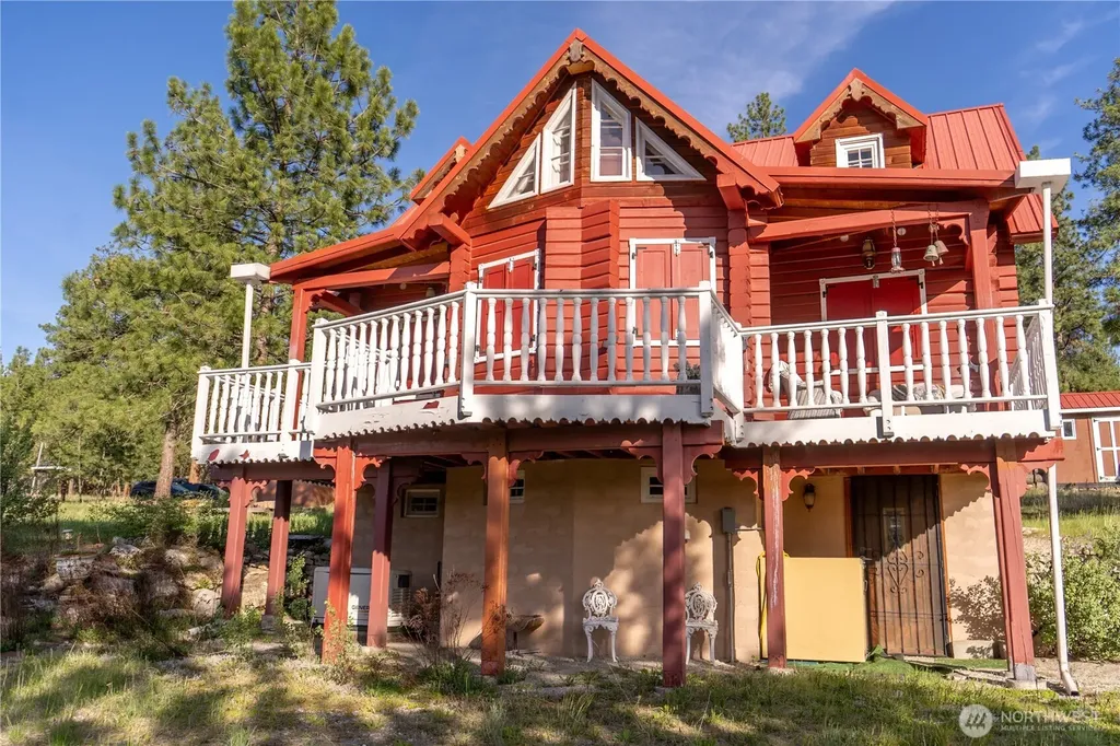 21 Deer Ridge Road Tonasket WA 98855