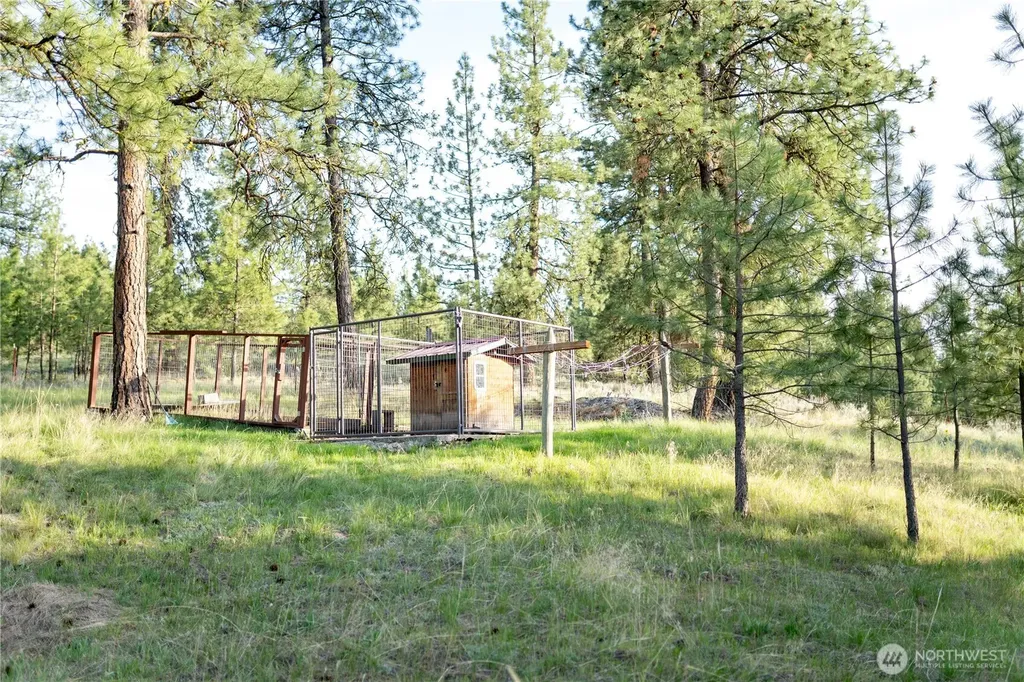 21 Deer Ridge Road Tonasket WA 98855