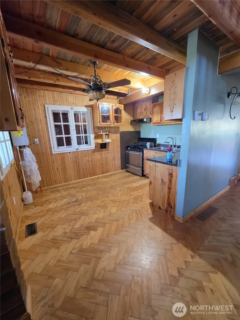 21 Deer Ridge Road Tonasket WA 98855