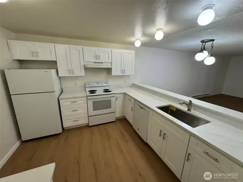 6479 137th Avenue NE Redmond WA 98052