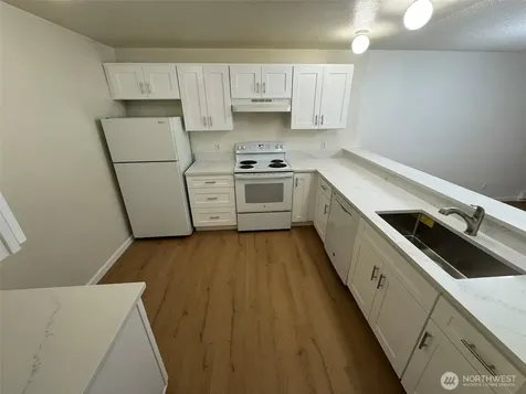 6479 137th Avenue NE Redmond WA 98052