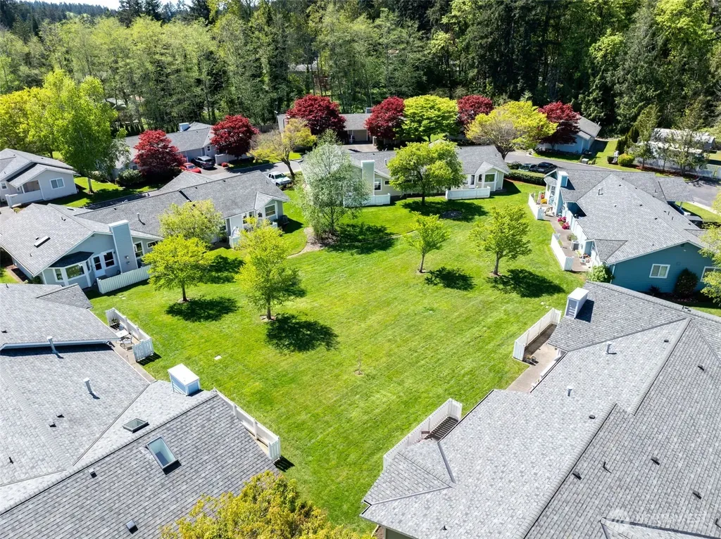 902 NW Leisure Lane Bremerton WA 98311