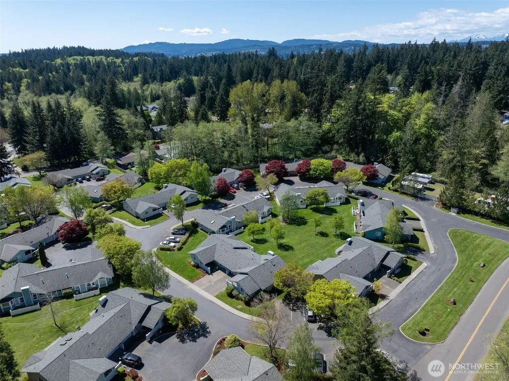 902 NW Leisure Lane Bremerton WA 98311