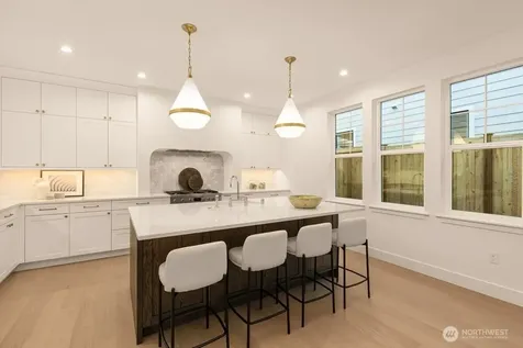 11610 NE 92nd Street Kirkland WA 98033
