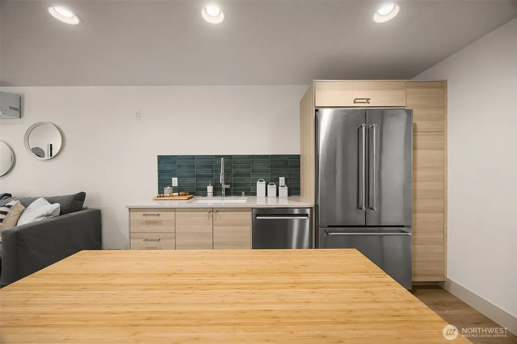 3007 S Dakota Street Seattle WA 98108