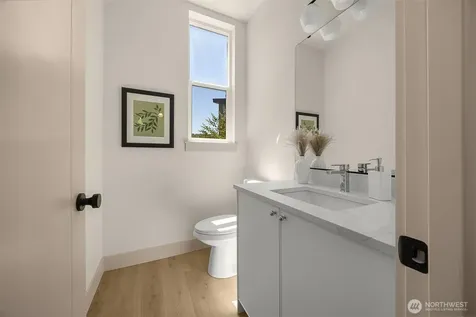 3007 S Dakota Street Seattle WA 98108