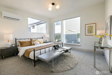 3007 S Dakota Street Seattle WA 98108