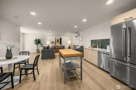 3007 S Dakota Street Seattle WA 98108