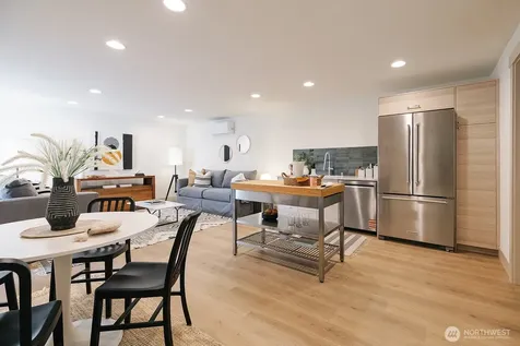 3007 S Dakota Street Seattle WA 98108