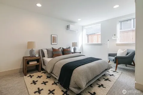 3007 S Dakota Street Seattle WA 98108