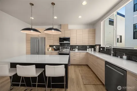 3007 S Dakota Street Seattle WA 98108