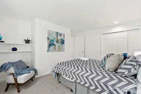 23216 SE 31st Street Sammamish WA 98075