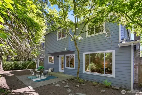 23216 SE 31st Street Sammamish WA 98075
