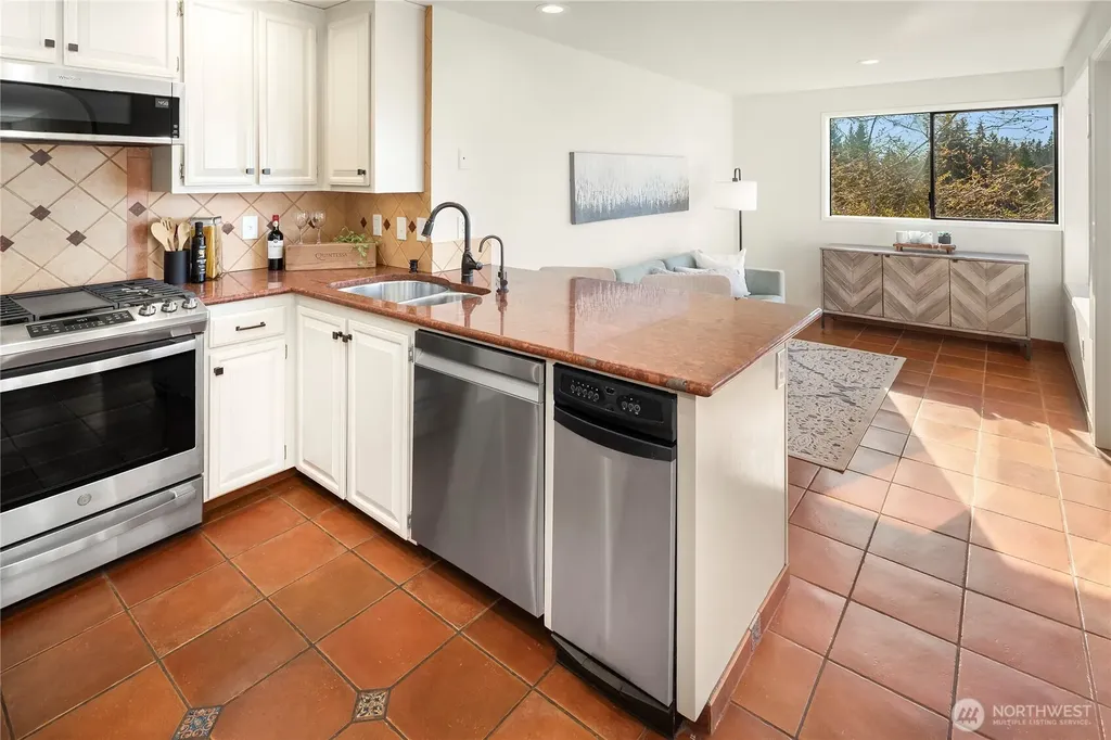 7407 180th Street SW Edmonds WA 98026