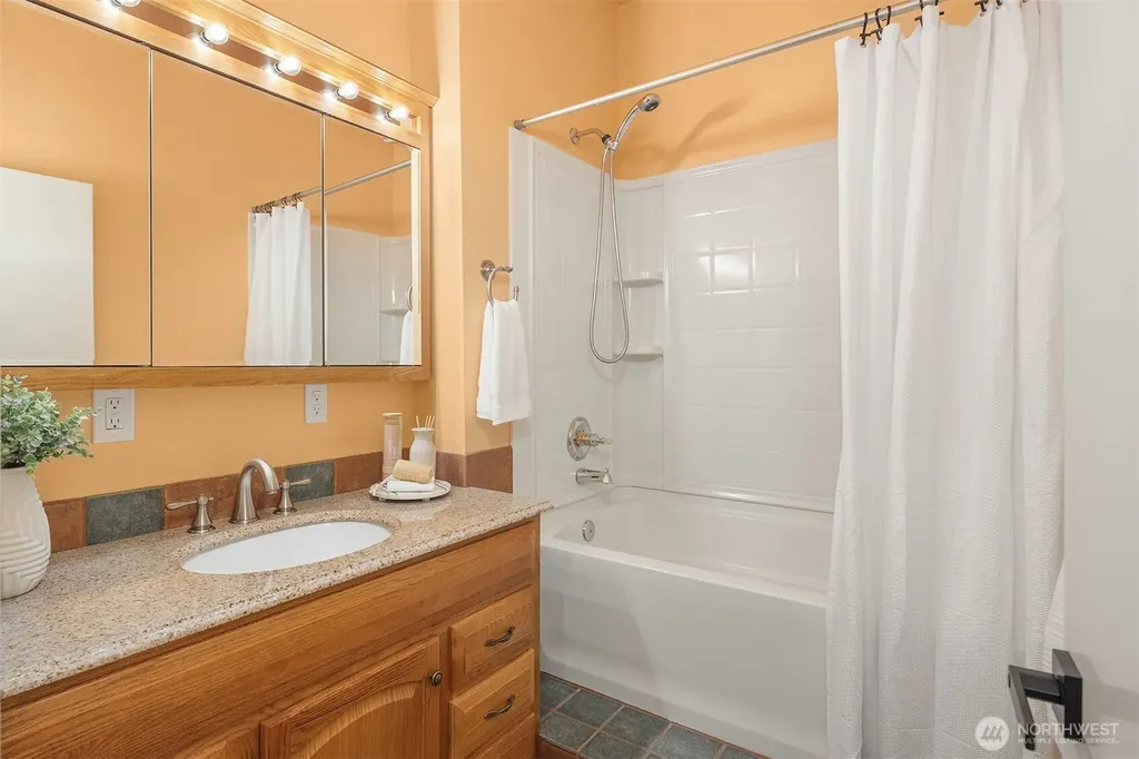 7407 180th Street SW Edmonds WA 98026