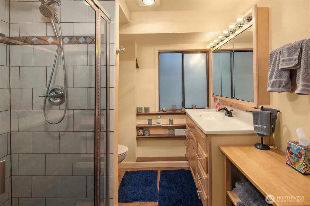 7407 180th Street SW Edmonds WA 98026