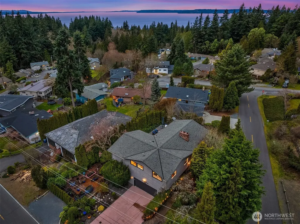 7407 180th Street SW Edmonds WA 98026
