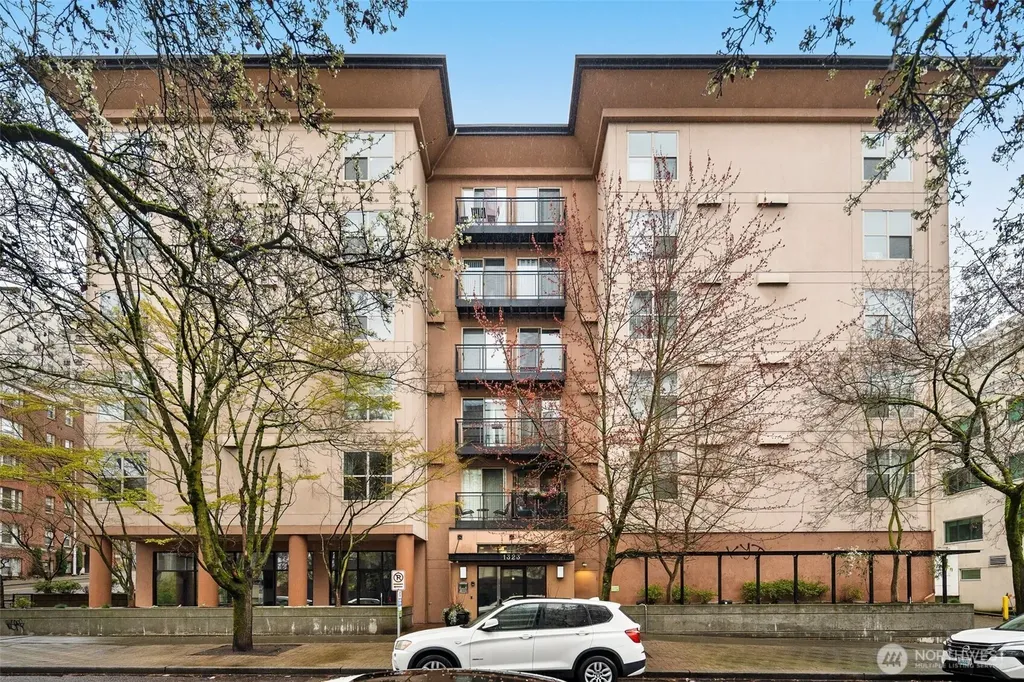 1323 Boren Avenue Seattle WA 98101