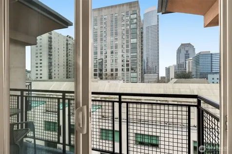 1323 Boren Avenue Seattle WA 98101