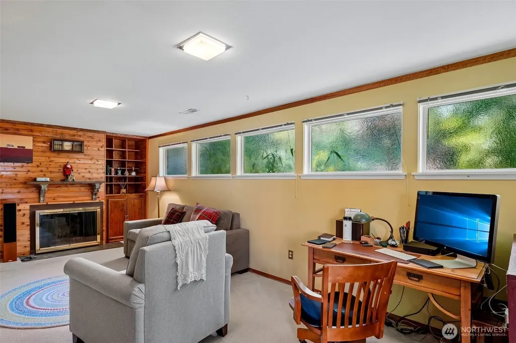 1606 153rd Avenue SE Bellevue WA 98007
