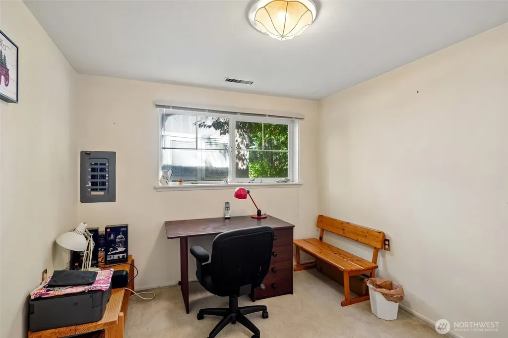 1606 153rd Avenue SE Bellevue WA 98007