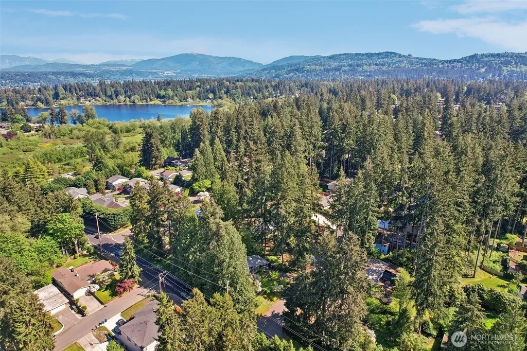 1606 153rd Avenue SE Bellevue WA 98007