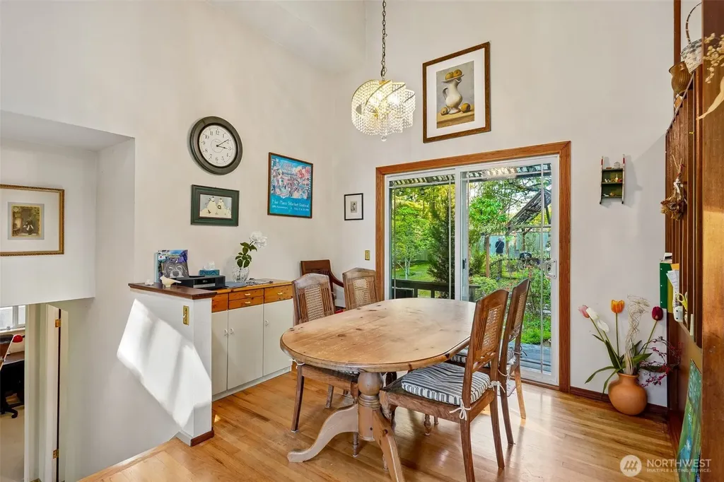 1606 153rd Avenue SE Bellevue WA 98007